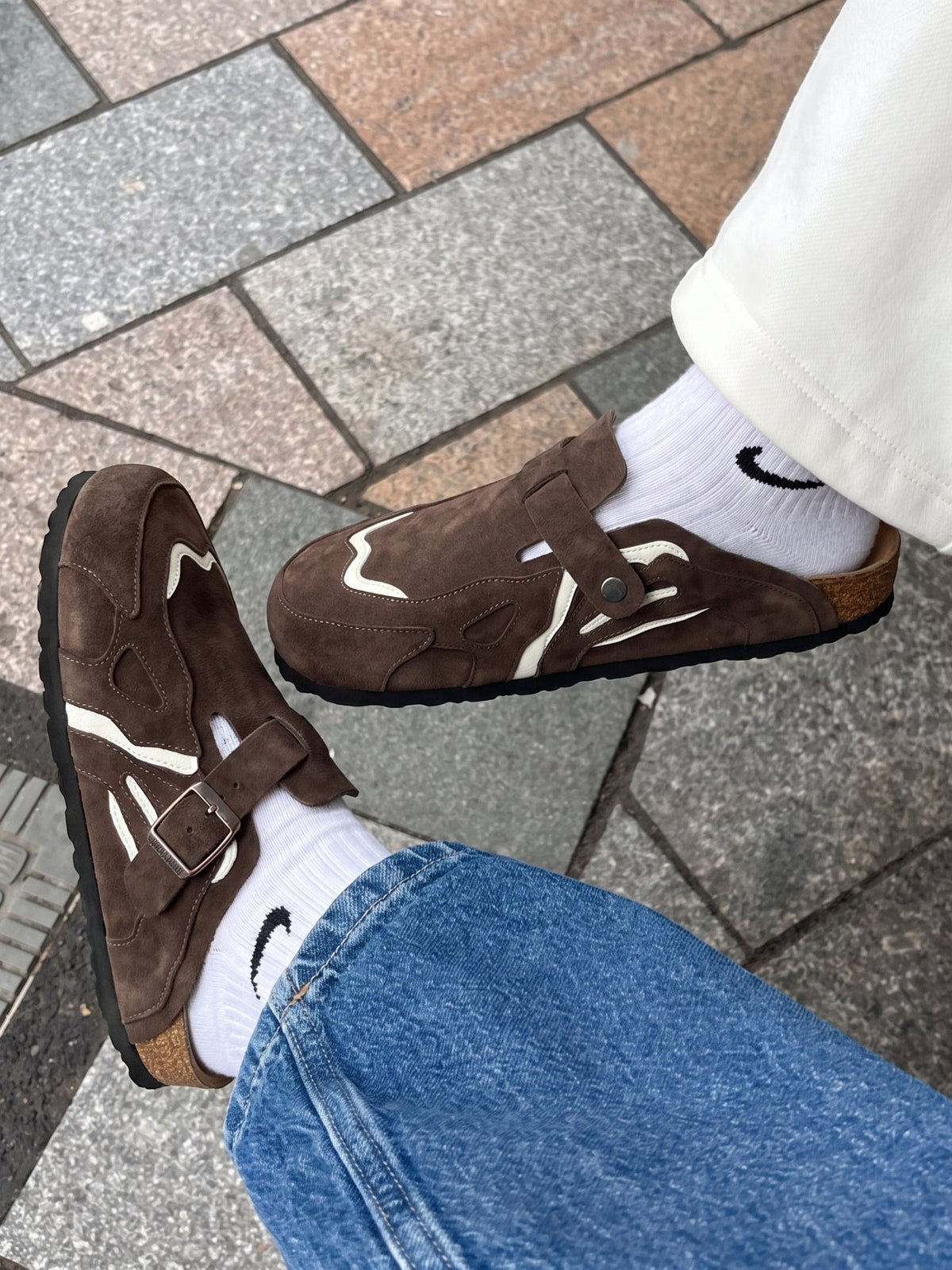 SPDC Wavey Clogs - Black