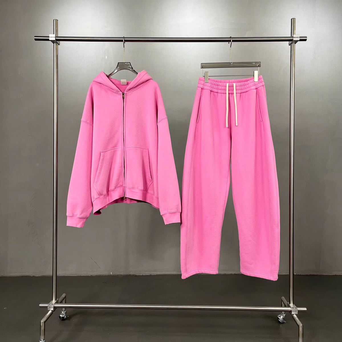 Heavyweight washed vintage jogger